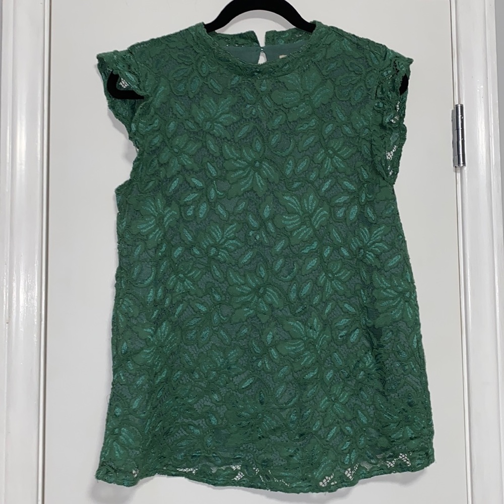 LOFT Lace Mock Neck Ruffle Sleeve Short Sleeve